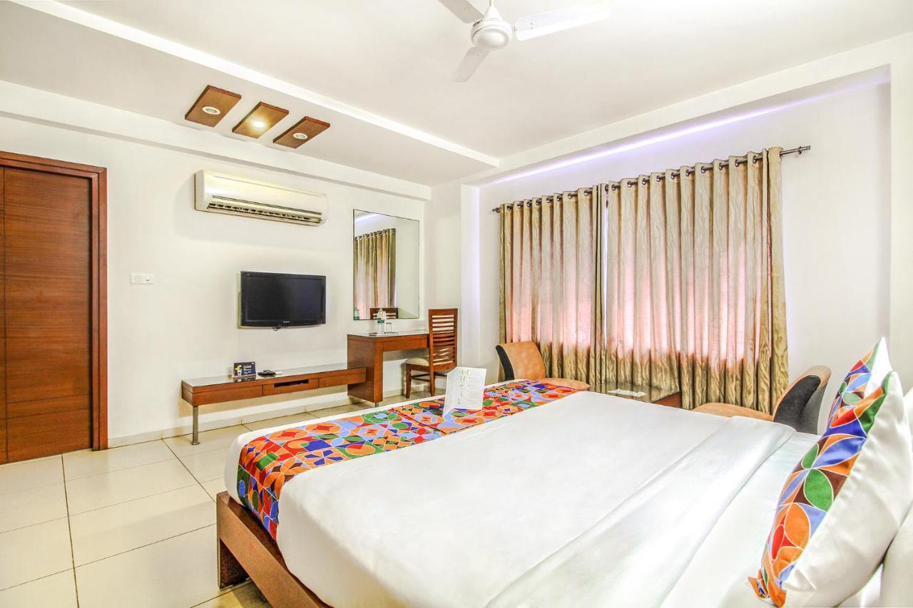 Fabhotel Hill View II Hitech City Hyderabad Ngoại thất bức ảnh